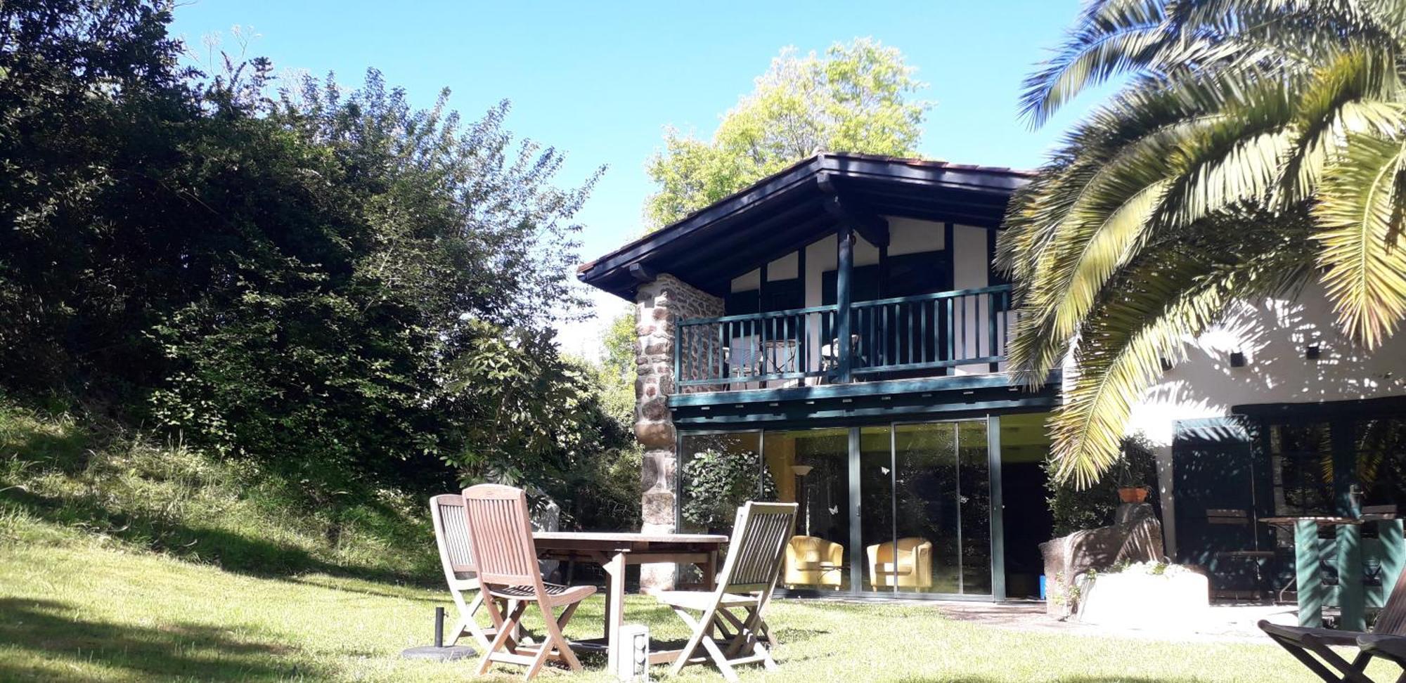 Domaine Xixtaberri Hotell Cambo-les-Bains Exteriör bild