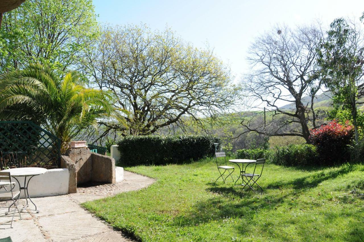 Domaine Xixtaberri Hotell Cambo-les-Bains Exteriör bild