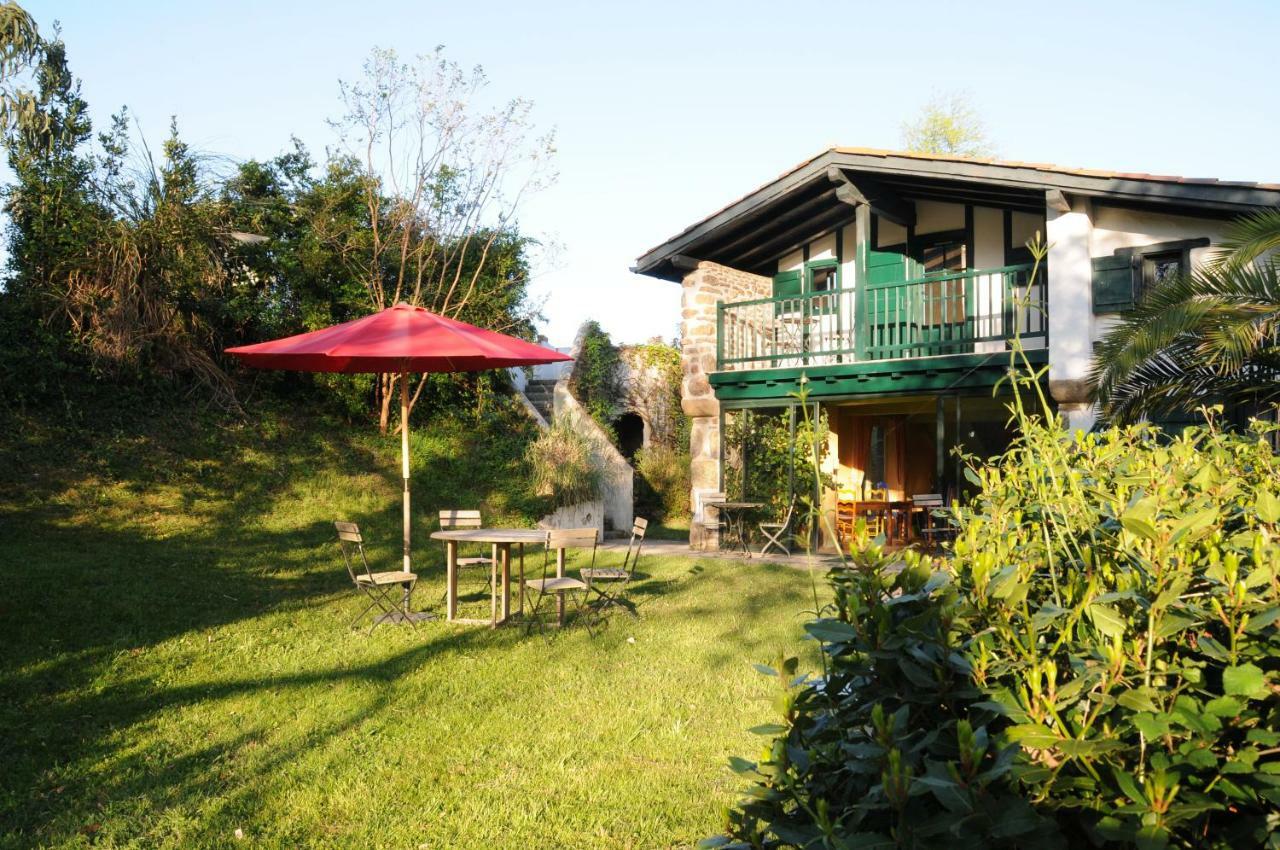 Domaine Xixtaberri Hotell Cambo-les-Bains Exteriör bild