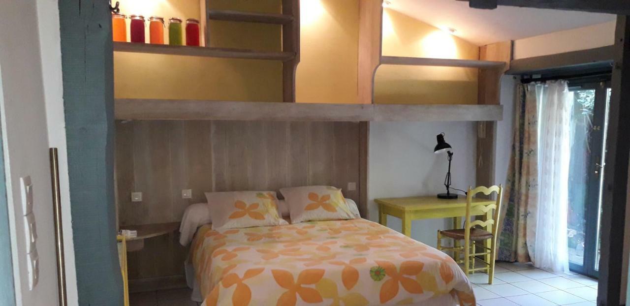 Domaine Xixtaberri Hotell Cambo-les-Bains Exteriör bild
